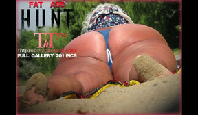 Fat Azz Big Tits Curvy Women on the beach