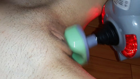 Trembling orgasm from massager - Lesbian-candys