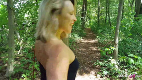 Teen von beim ersten Date im Wald gefickt mit Handy