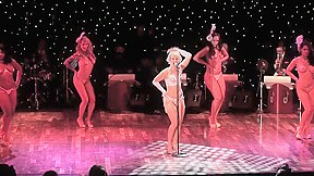Burlesque Strip SHOW 311 Lola Van Ella Orleans Festival