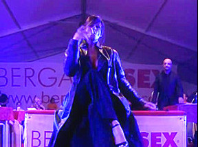 Festival Erotico - Bergamo Sex 2010 - Luana Borgia