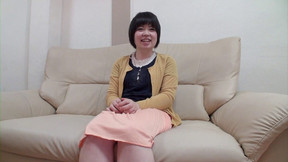 Creampie for hairy Japanese housewife