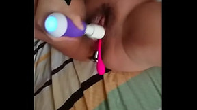 (Amateur)NiNi follow her master'_s command , wear butt plug and lush and coming by herself