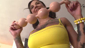 Huge sex toys for naughty Bonnie Rotten