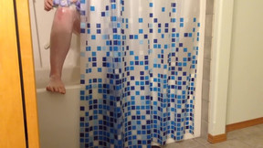 REAL hidden cam on roommate catches her shaving in tub!!