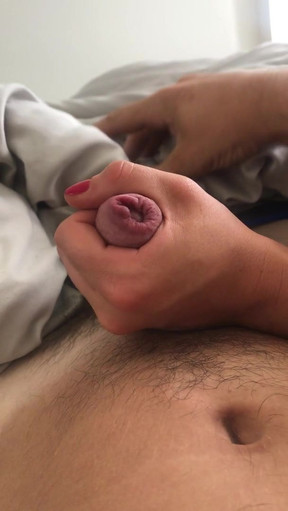Small dick boyfriends gets to cum