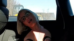 Julie's orgasm in car